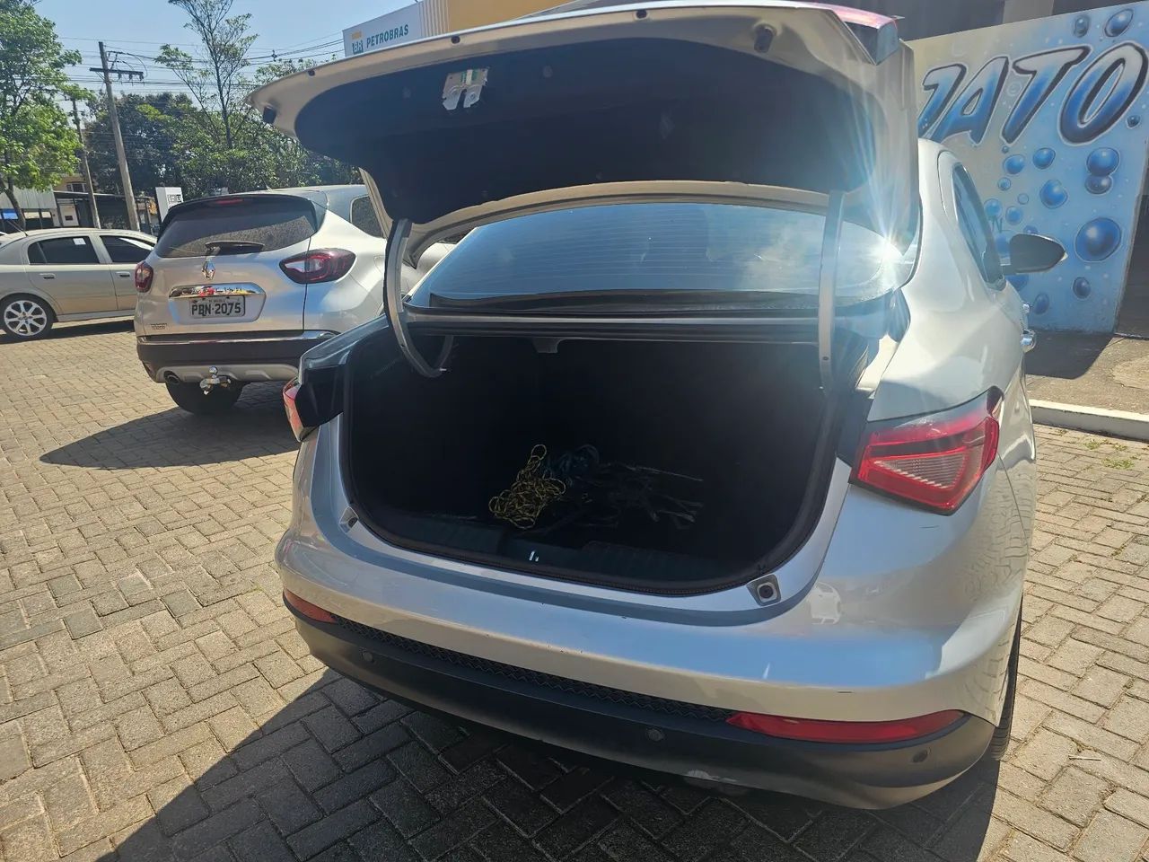 Fiat Cronos Precision 1.8 16V Flex Aut. 2018 - Foto 2