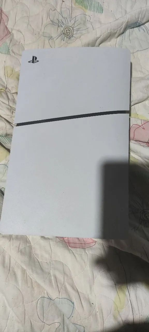 Ps5 com leitor jogos e 2 controles - Foto 3