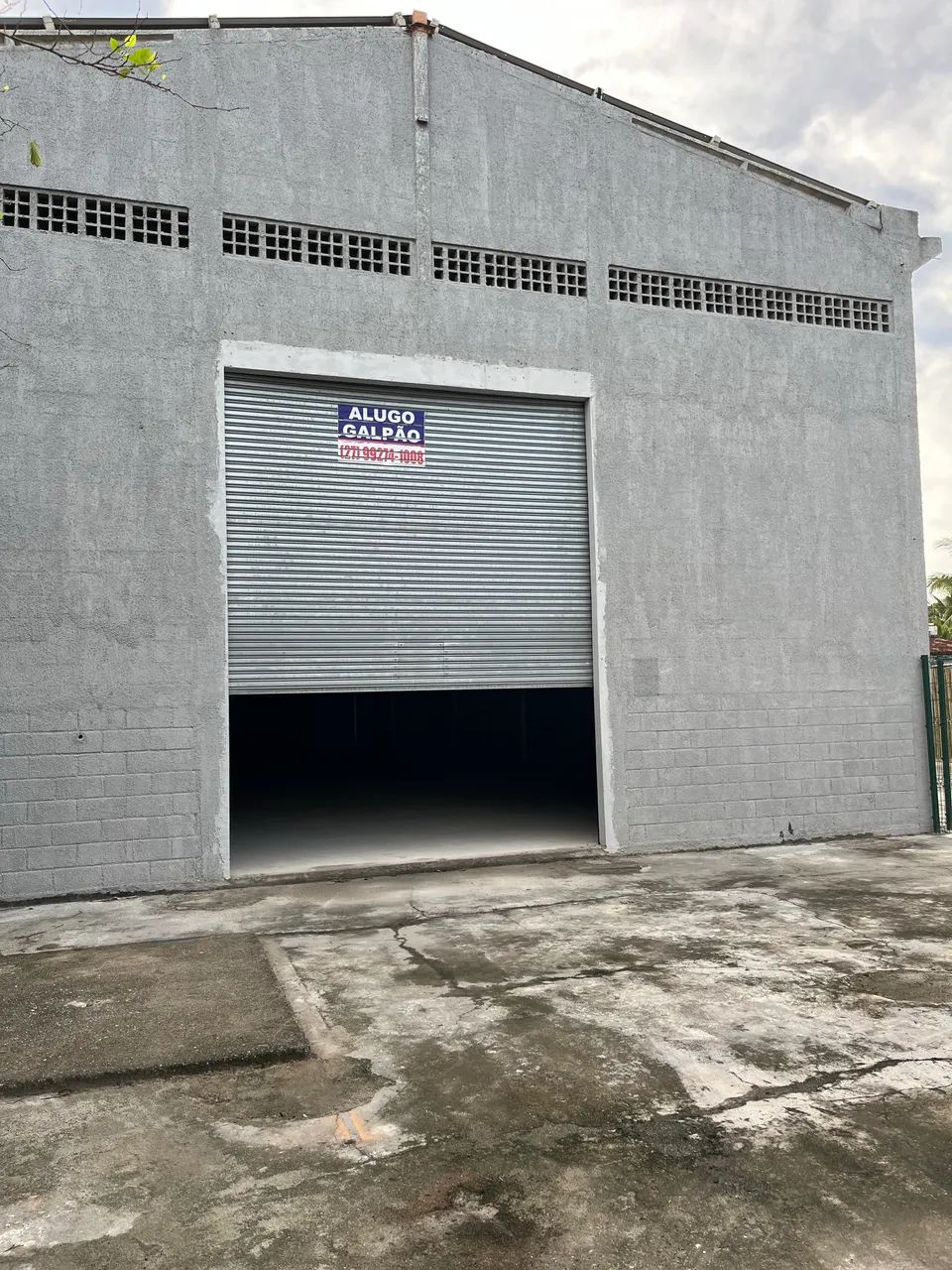 Galpão com  área externa  - Foto 2