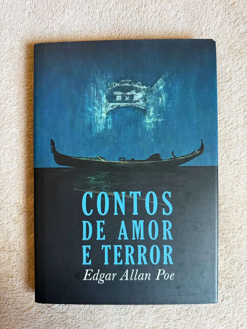 LIVRO - Contos de Amor e Terror, de Edgar Allan Poe