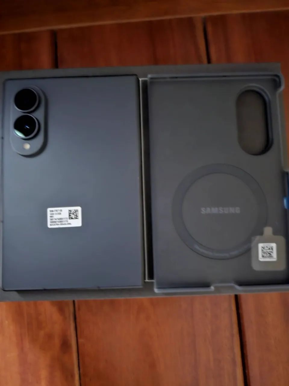 Samsung Z Fold 8  - Foto 2