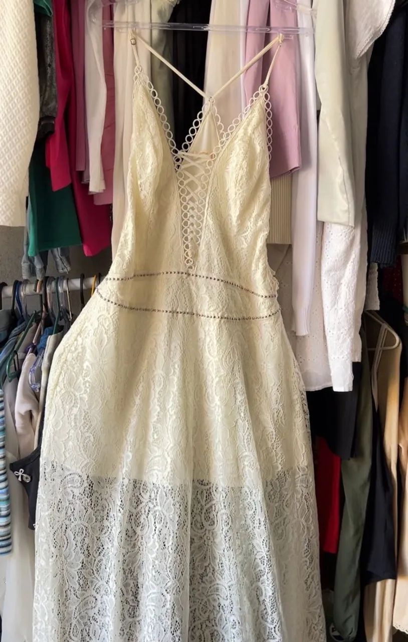 vestido aghata rendado branco m - Foto 3