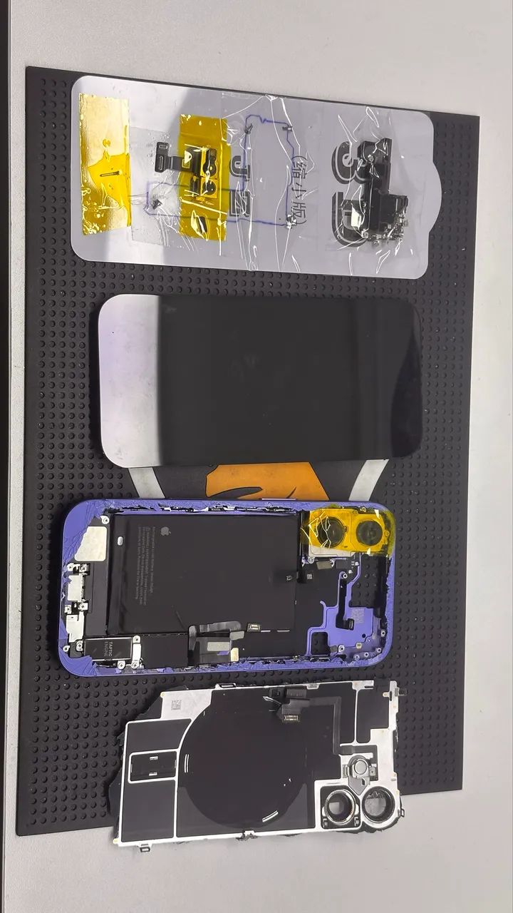 iPhone 16 para retirada de peças