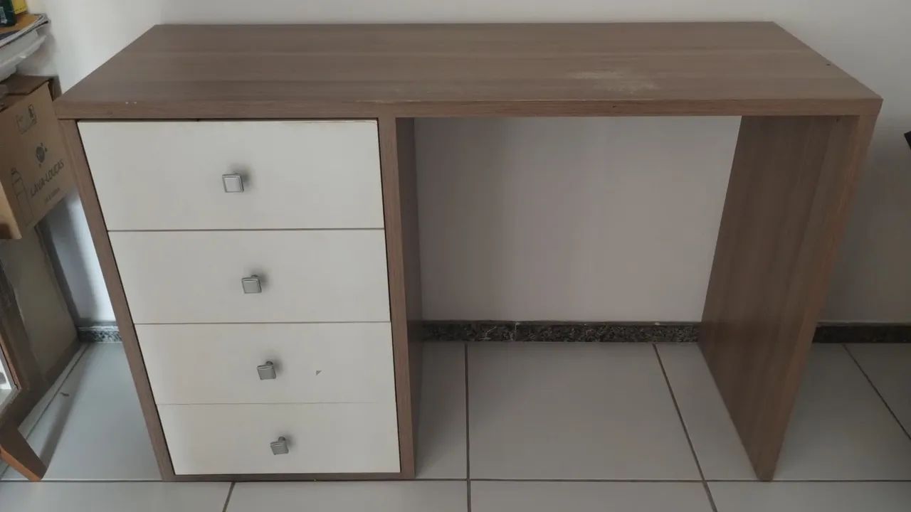Mesa de escritório 