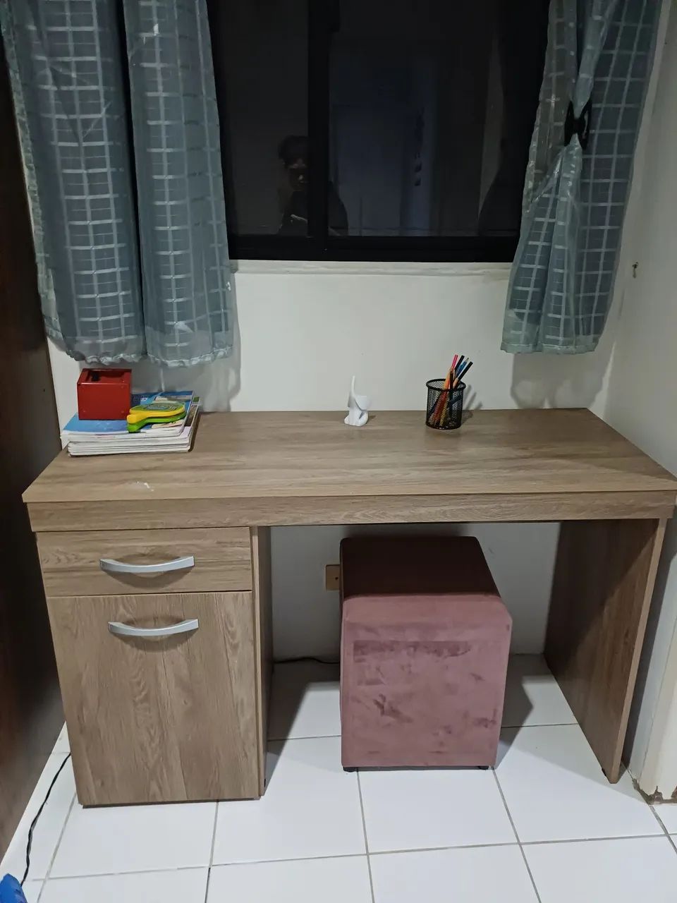 Vendo escrivaninha  - Foto 2