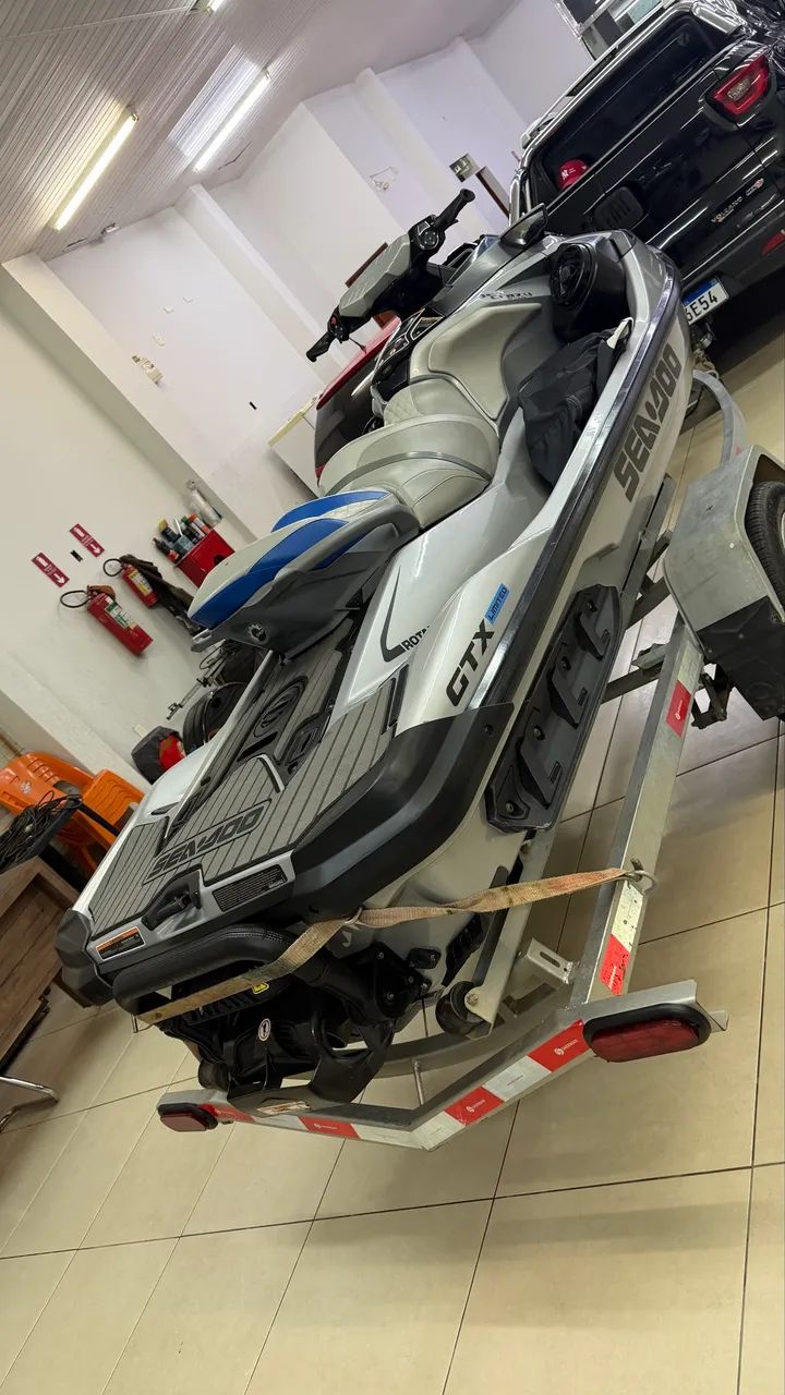 JET SKI SEAADO GTX 300 - Foto 2