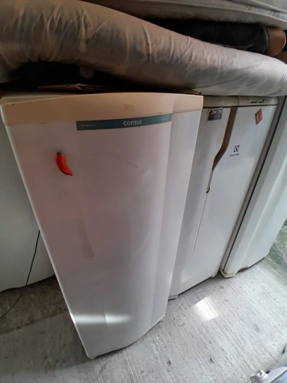 vendo geladeira consul