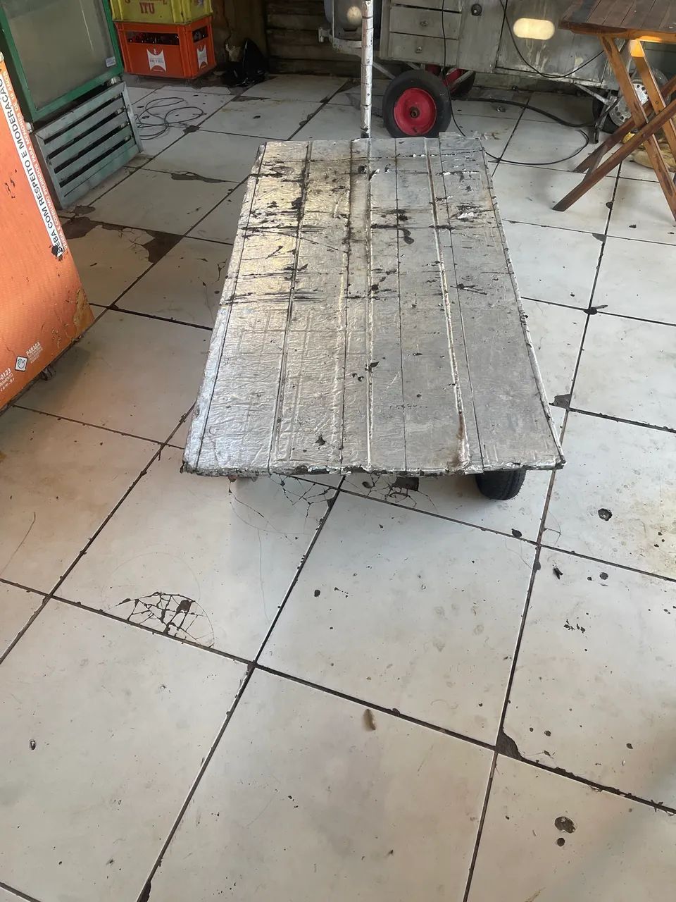 Vendo um carro plataforma semi novo - Foto 2
