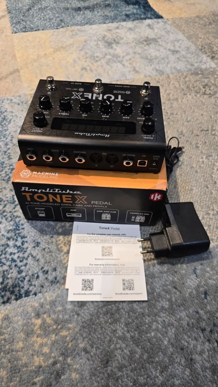 Pedal Tonex Amplitube - Instrumentos musicais - Setor Habitacional
