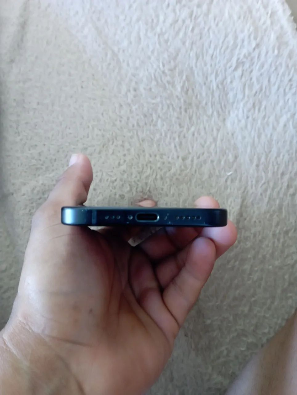 iPhone 15 preto fosco  - Foto 4