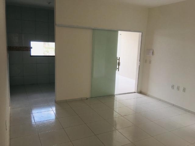 Casa com estilo moderno com doc. gratis 2 quartos,2 wcs ,em fortaleza-pedras - Foto 4
