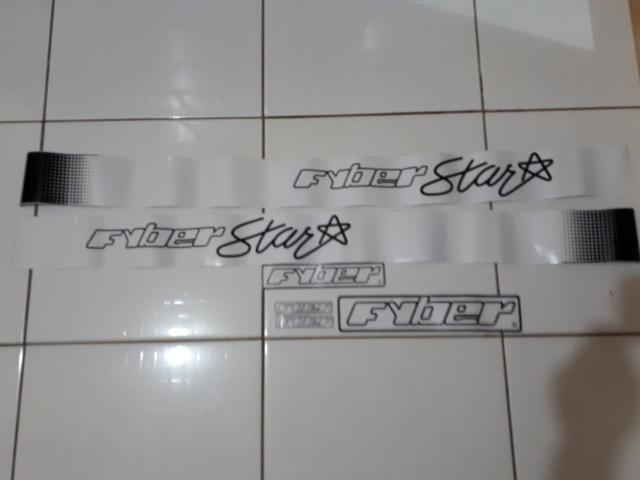 Kit Faixa Adesivos Buggy Fyber Star / Fundo Branco / Cinza ou Preto / Instalado - Foto 2