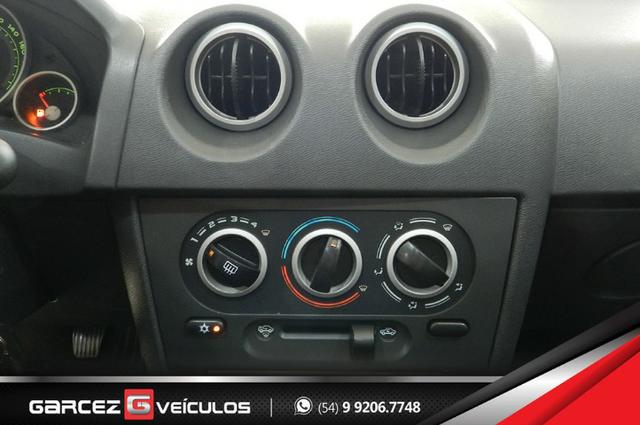 Chevrolet Prisma Maxx 1.0 Flex Manual Completo com Apenas 62 Mil Km - Foto 13