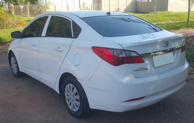 HYUNDAI HB20S 2014/2014 1.0 COMFORT PLUS 12V FLEX 4P MANUAL - Foto 4