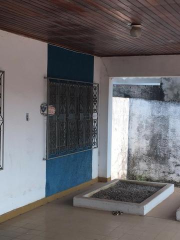 Vende-se casa espaçosa no bairro Coophema, com 2/4 sendo 1 suíte - Foto 2