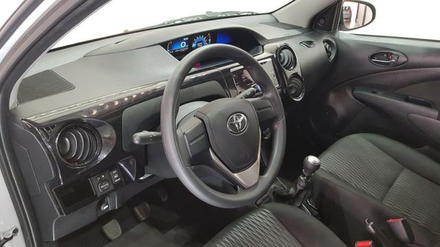 Toyota Etios Sedan X 1.5 Flex - Foto 6
