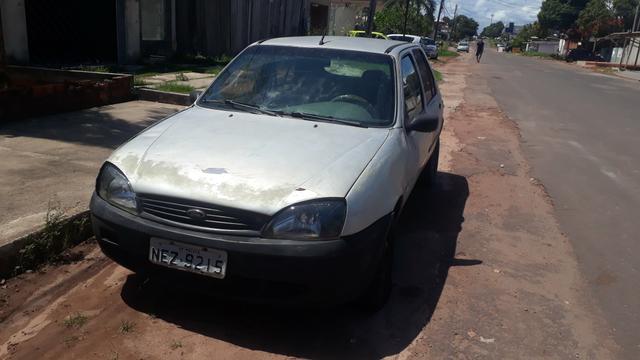 Vendo ou troco fiesta street 2004