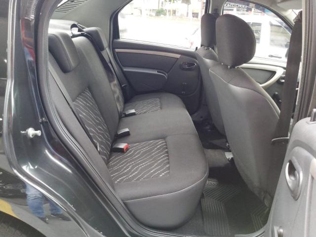 Renault Logan 1.0 Authentique 16V Flex 4Portas Manual 2010/2011 - Foto 13