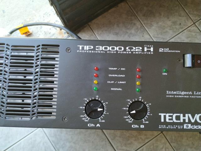 Amplificador techvox ciclotron tip 3000 - 2h