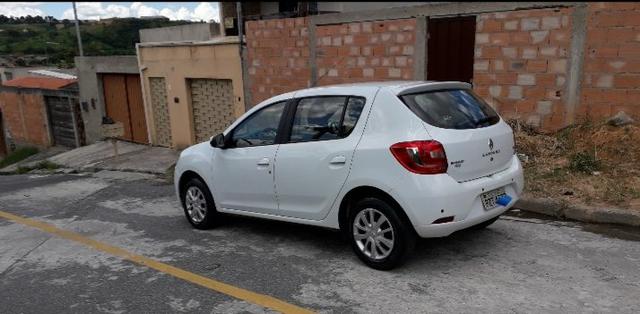 Vende-se Renault Sandero 1.6 2018 completo - Foto 3