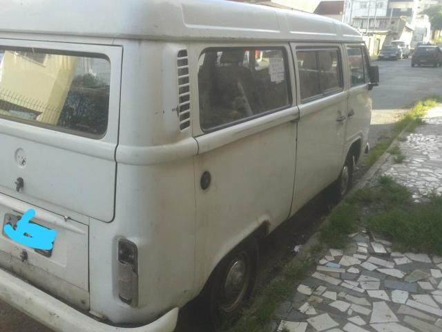 Kombi 9 lugares