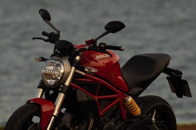 DUCATI MONSTER 797