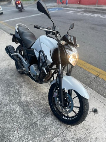 YAMAHA FAZER 250