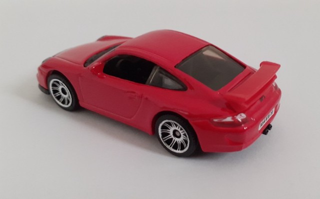 Porsche 911 GT3 2007 - Escala 1/64 Matchbox  - Foto 3