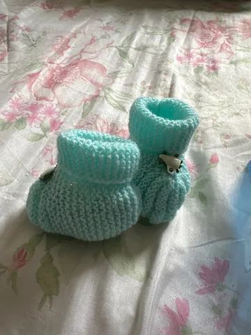 Sapatinho bebê verde botão avião 0 a 6 meses  - Foto 2