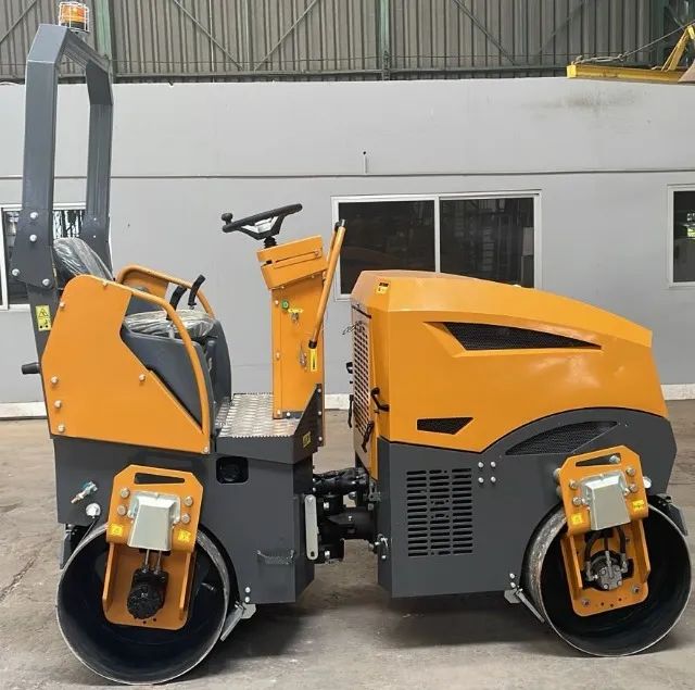 Rolo Duplo Cilindro 3000kg Diesel Motor Changchai Zn390