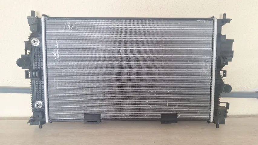 Radiador Condensador Onix 1.0  - Foto 2