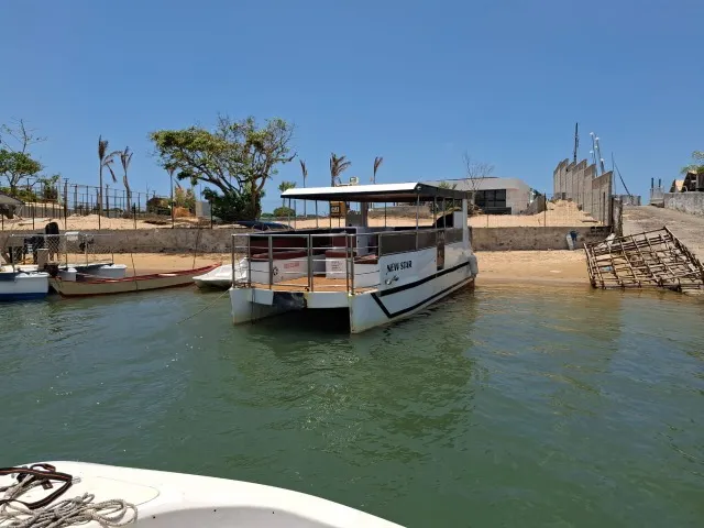 VENDO CATAMARÃ / TROCO POR LANCHA FOCKER 240
