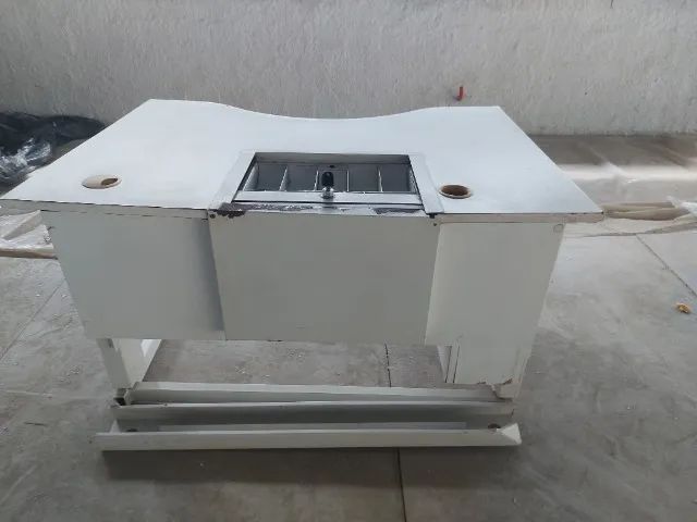 Mesa de escritório em madeira - Foto 3