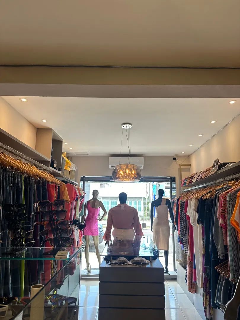 Vendo Loja de roupas feminina toda estruturada. - Foto 10