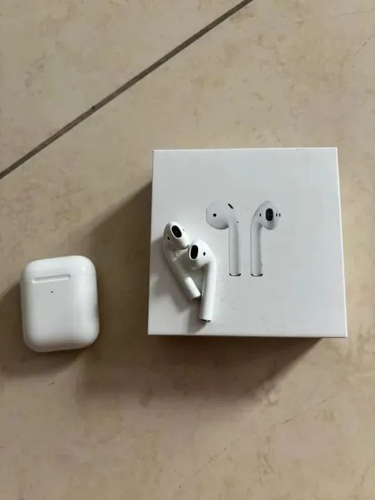 Apple AirPods 2a Geração - Foto 2