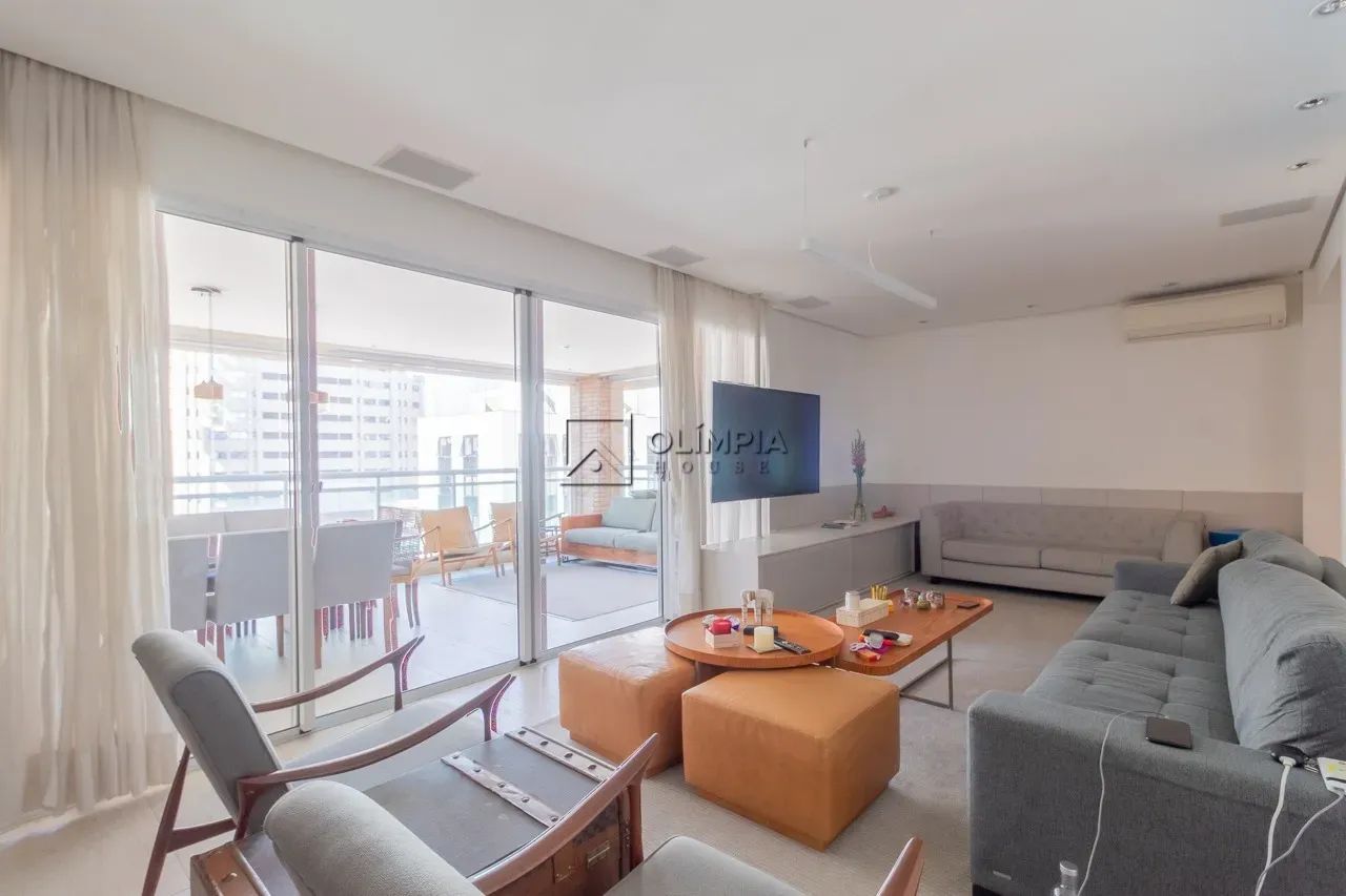 Locação Apartamento 3 Dormitórios - 162 m² Vila Olímpia - Foto 2
