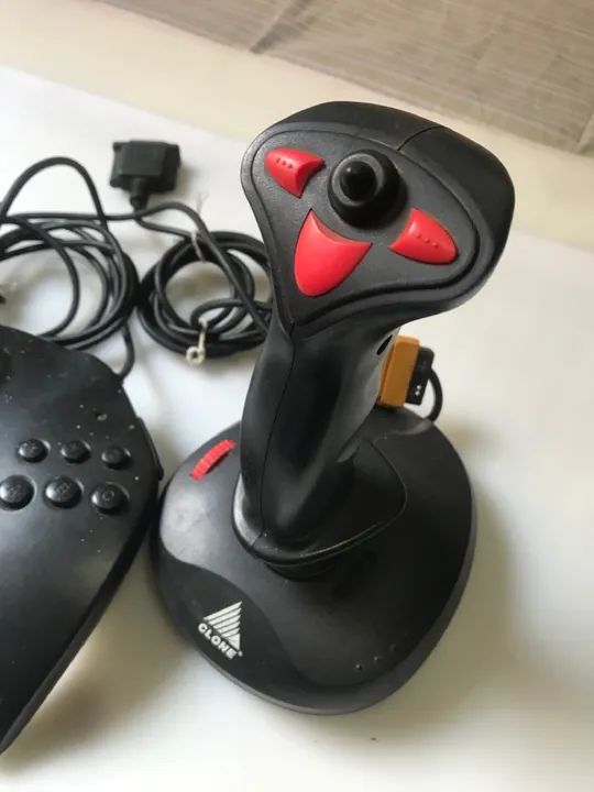 2 controles para computador - Foto 2