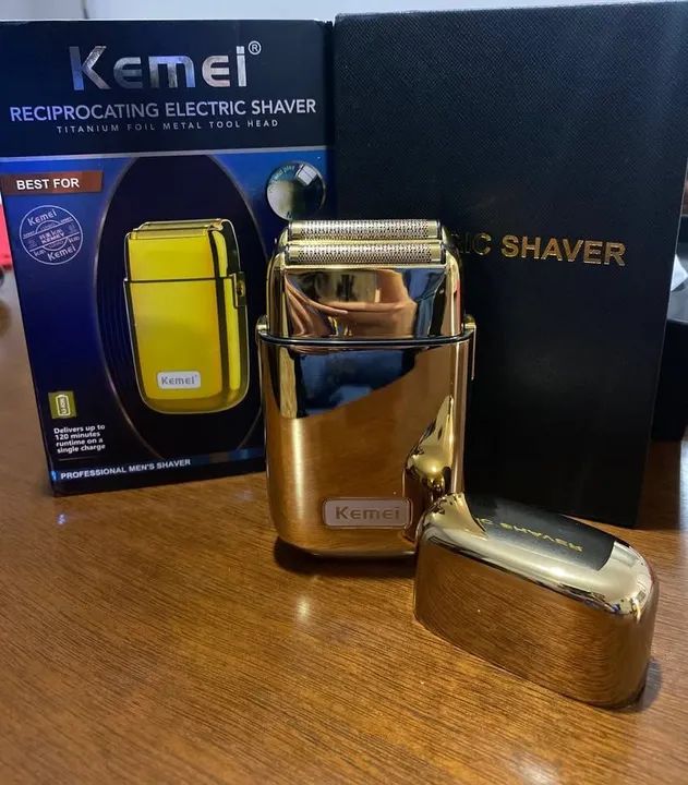 Shaver aparador e barbeador Profissional KEMEI GOLD Tx1/usb/lâmina titânio hipoalêrgica
