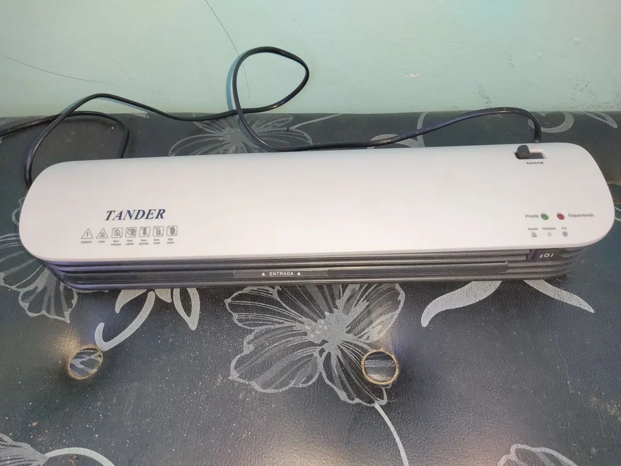 Plastificadora e Laminadora Tander A3- 220v  - Foto 2