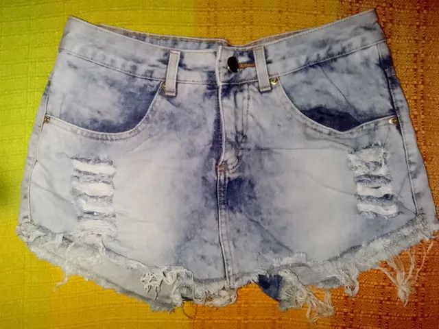 3 SHORTS & 1 SAIA N°42.   FEMININOS