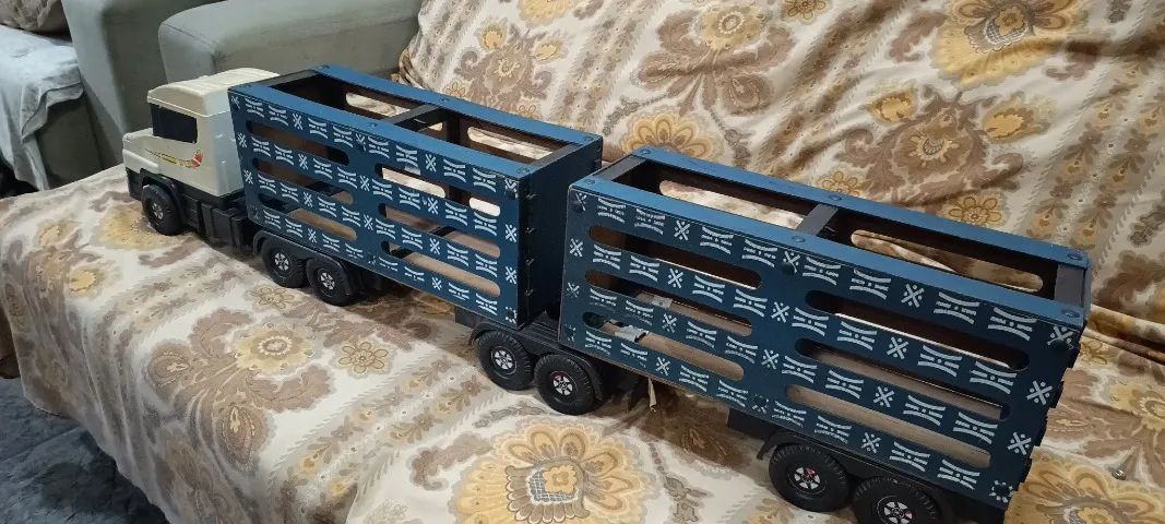 Brinquedo Caminhão Carreta Boiadeiro  - Foto 3