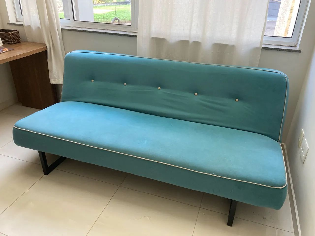 Sofá cama praticamente novo - Foto 2