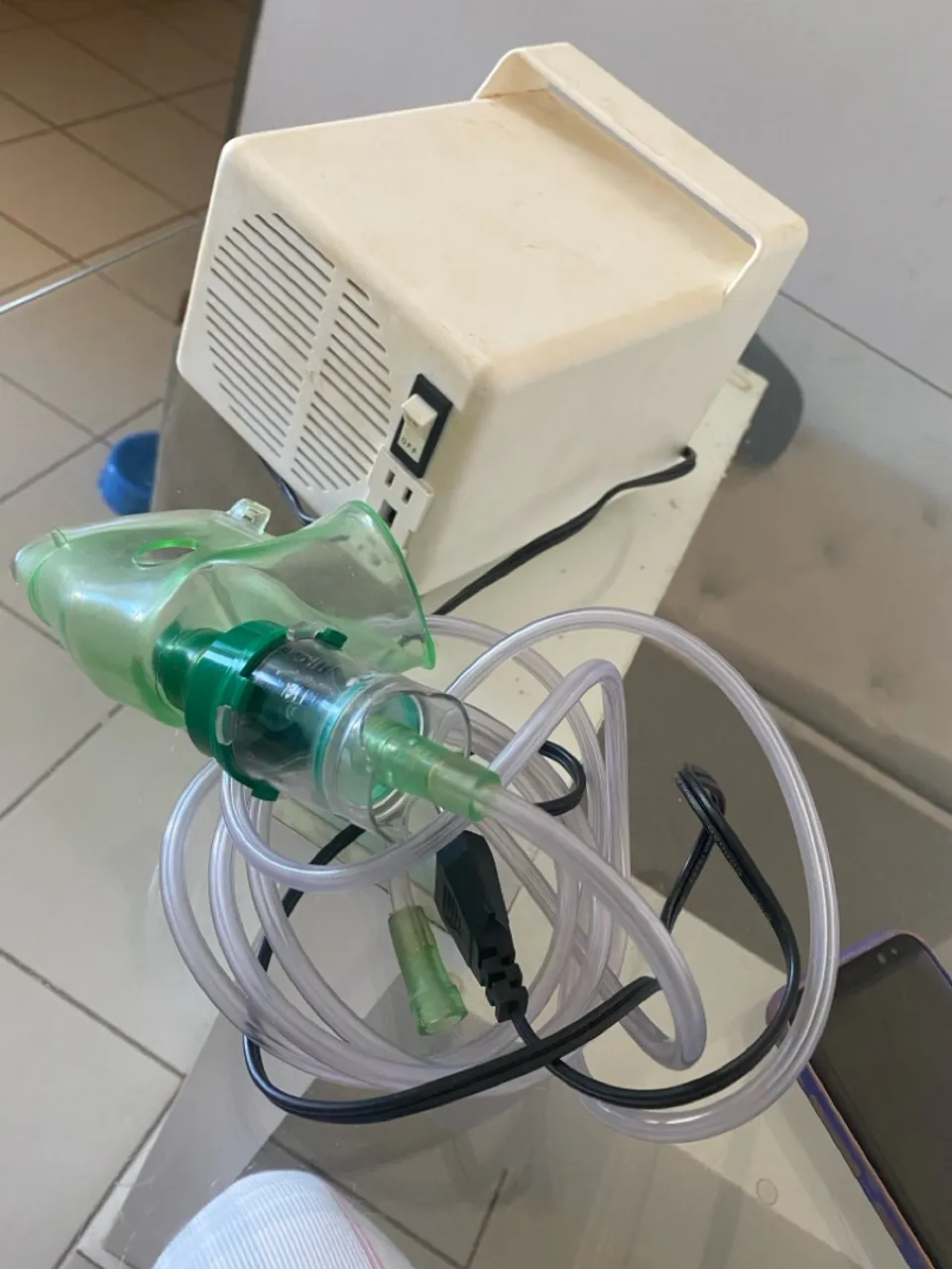 Nebulizador Portátil para Tratamento Respiratório
