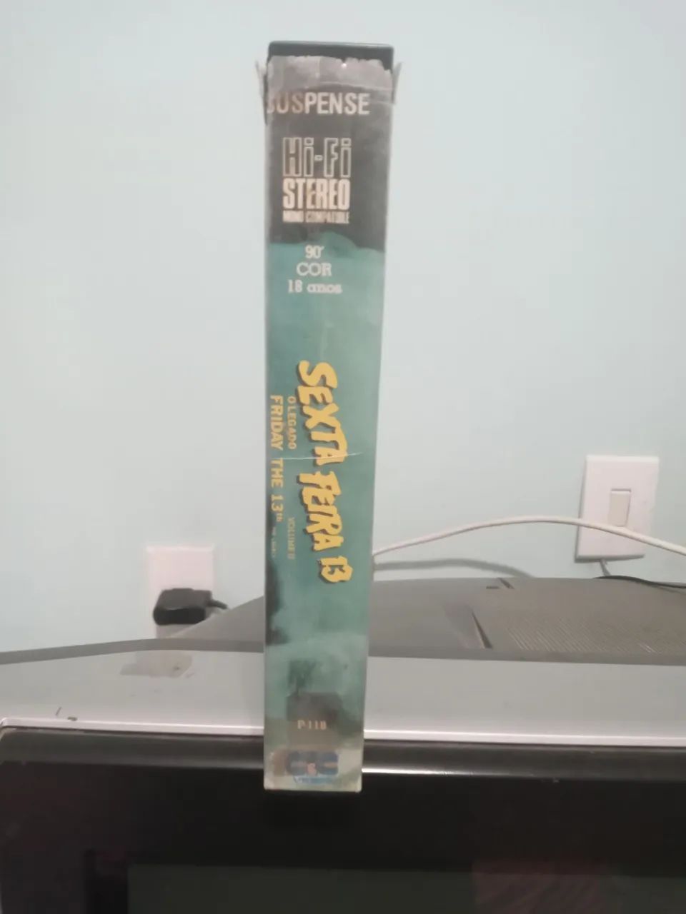 (未使用･未開封品)Thirteen at Dinner [VHS] 未使用・未開封品)Thirteen at Dinner [VHS] 【公式通販】