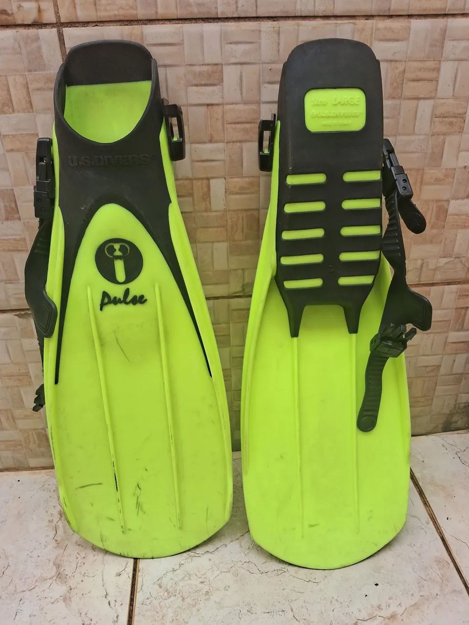  Nadadeiras (pé de pato) mergulho