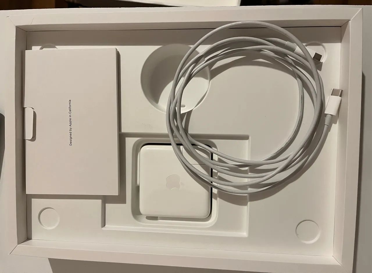 MacBook Pro M2 (2022) 8GB RAM  512GB SSD com Touchbar - Foto 3
