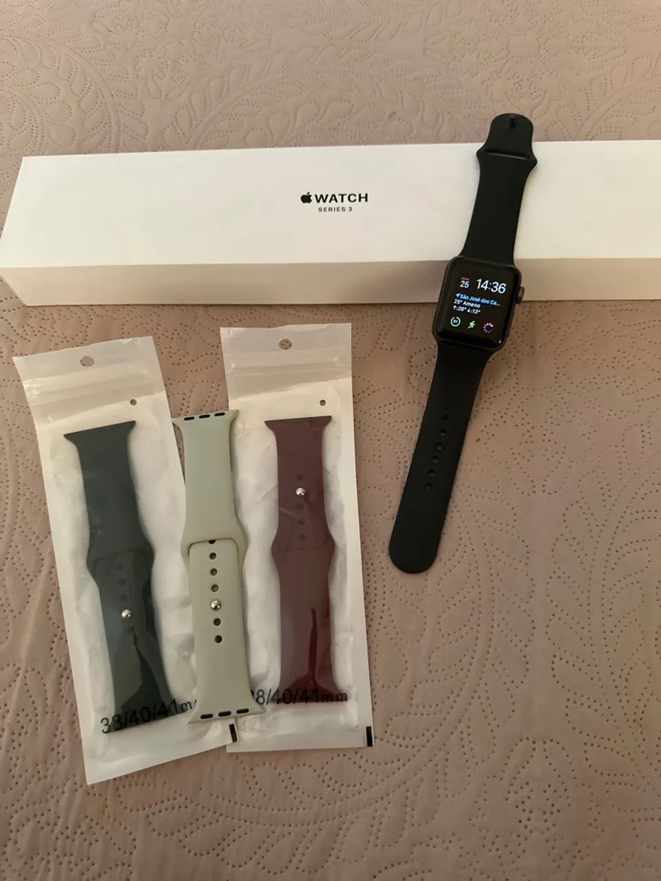 Apple Watch Series 3 + 3 pulseiras