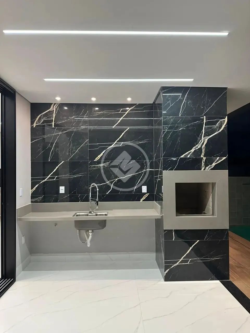 Casa térrea com 4 suites com ambientes integrados no condominio Florais da Mata, Varzea Gr - Foto 4