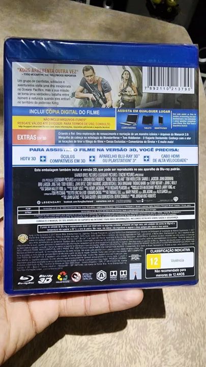 Blu-ray 3D + 2D Kong A Ilha Da Caveira Lacrado  - Foto 2