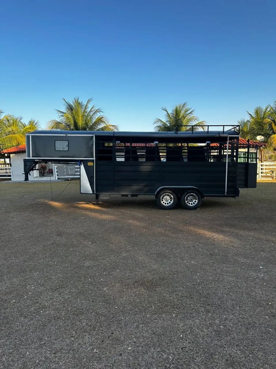 Trailer uzze - Foto 3